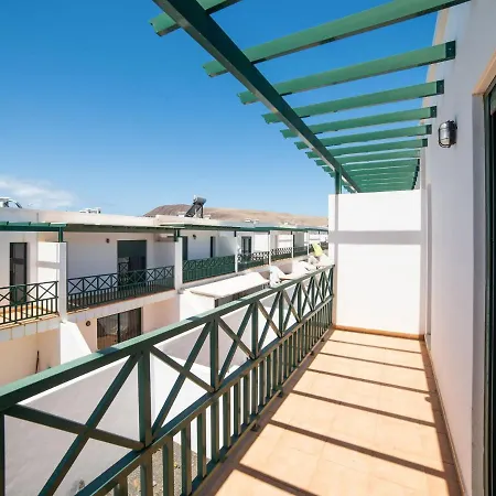 Casa de Férias Comfy Holiday In Playa Blanca With Terrace Playa Blanca (Lanzarote)