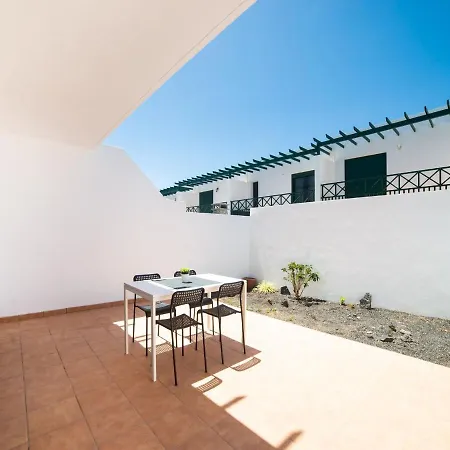 Comfy Holiday In Playa Blanca With Terrace *